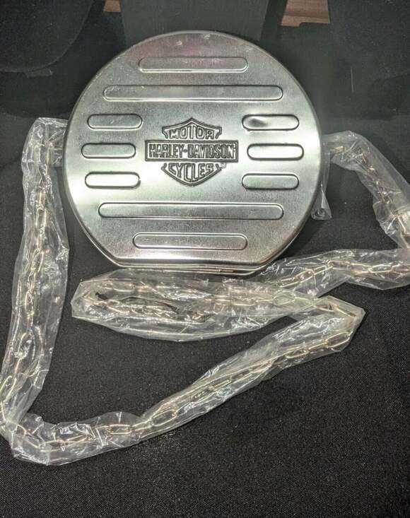 Harley-Davidson Handbags - Harley-Davidson Vintage Metal Tin Crossbody Bag With Chain Strap - RARE